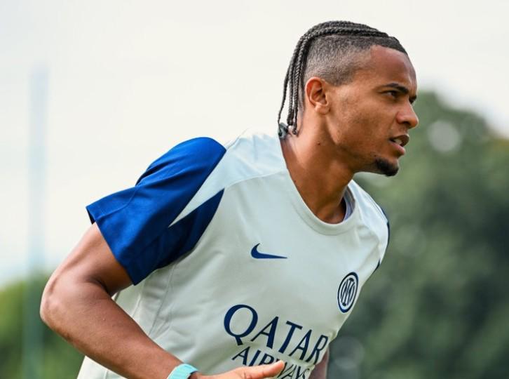 乐鱼-罗体预测国米客战尤文首发阵容：阿坎吉出战，姆希塔良回首发