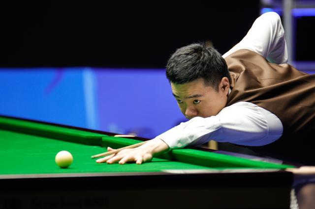 Leyu-丁俊晖状态起伏不敌张安达 第八局失误成转折点